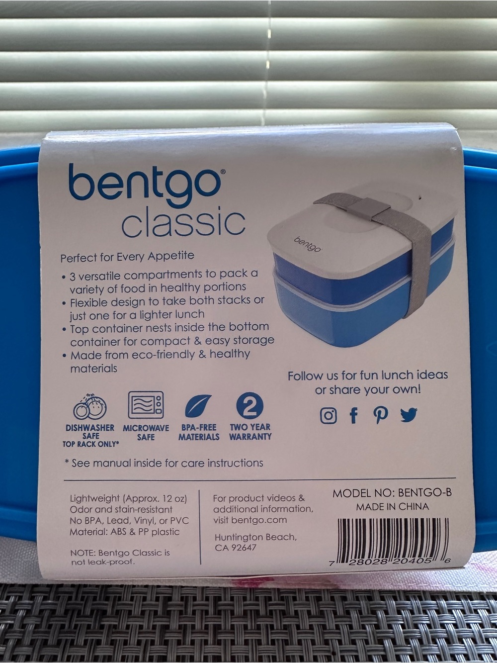 Bentgo Classic Stackable Lunch Box - Blue - Picture 2 of 6